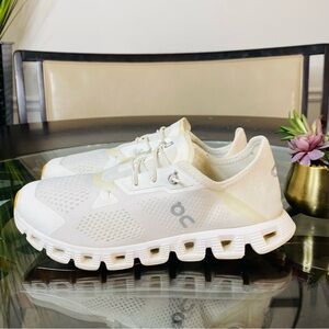 On Cloud 5 Coast Sneakers In All White Colorway Women’s Size 7.5